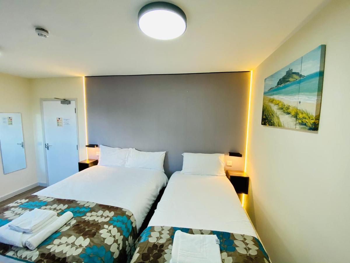 Almond Tree Hotel Μπίσεστερ Εξωτερικό φωτογραφία